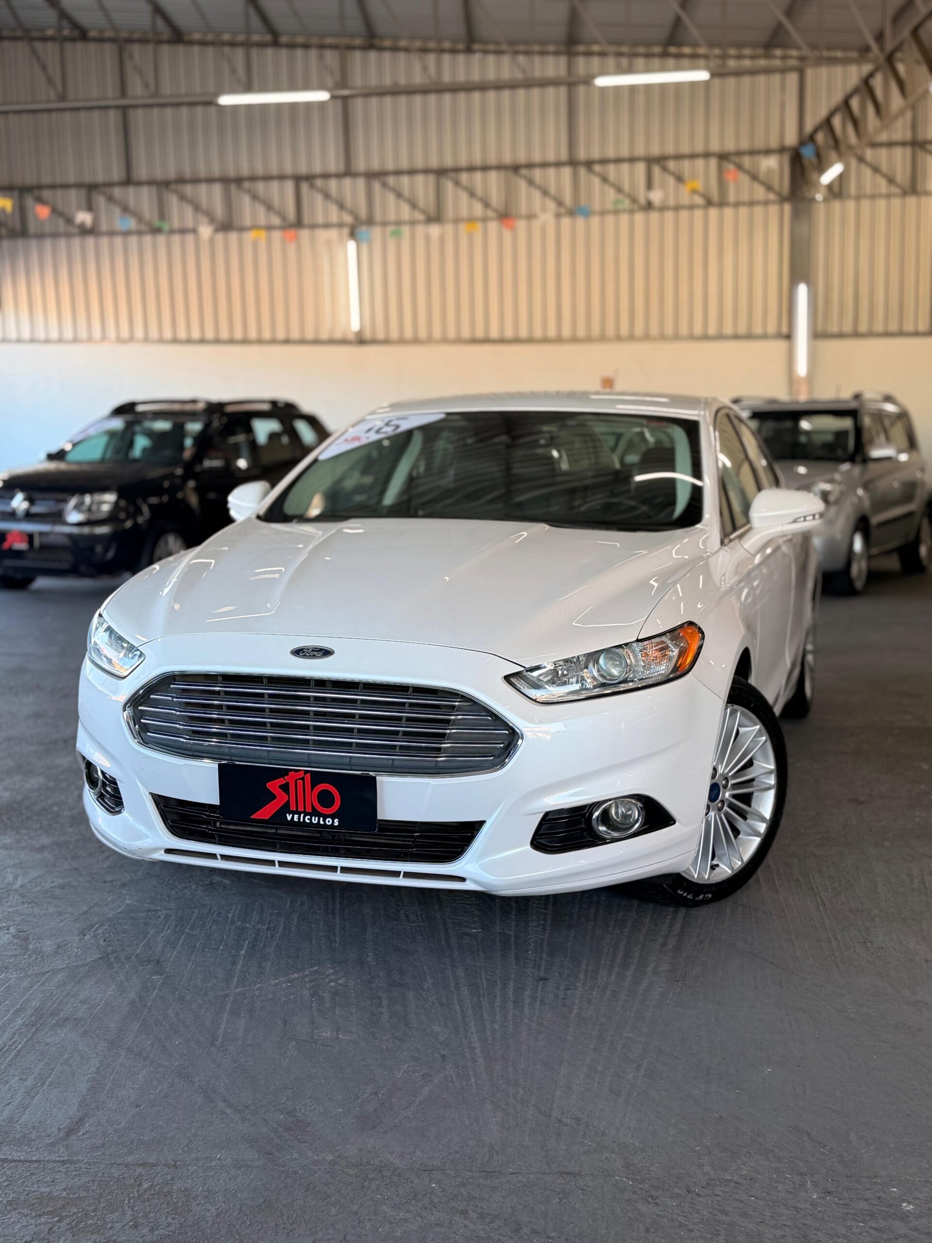 Ford Fusion Titanium 2.0 Turbo FWD 2016