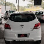 Chevrolet Onix Effect 1.4 2016
