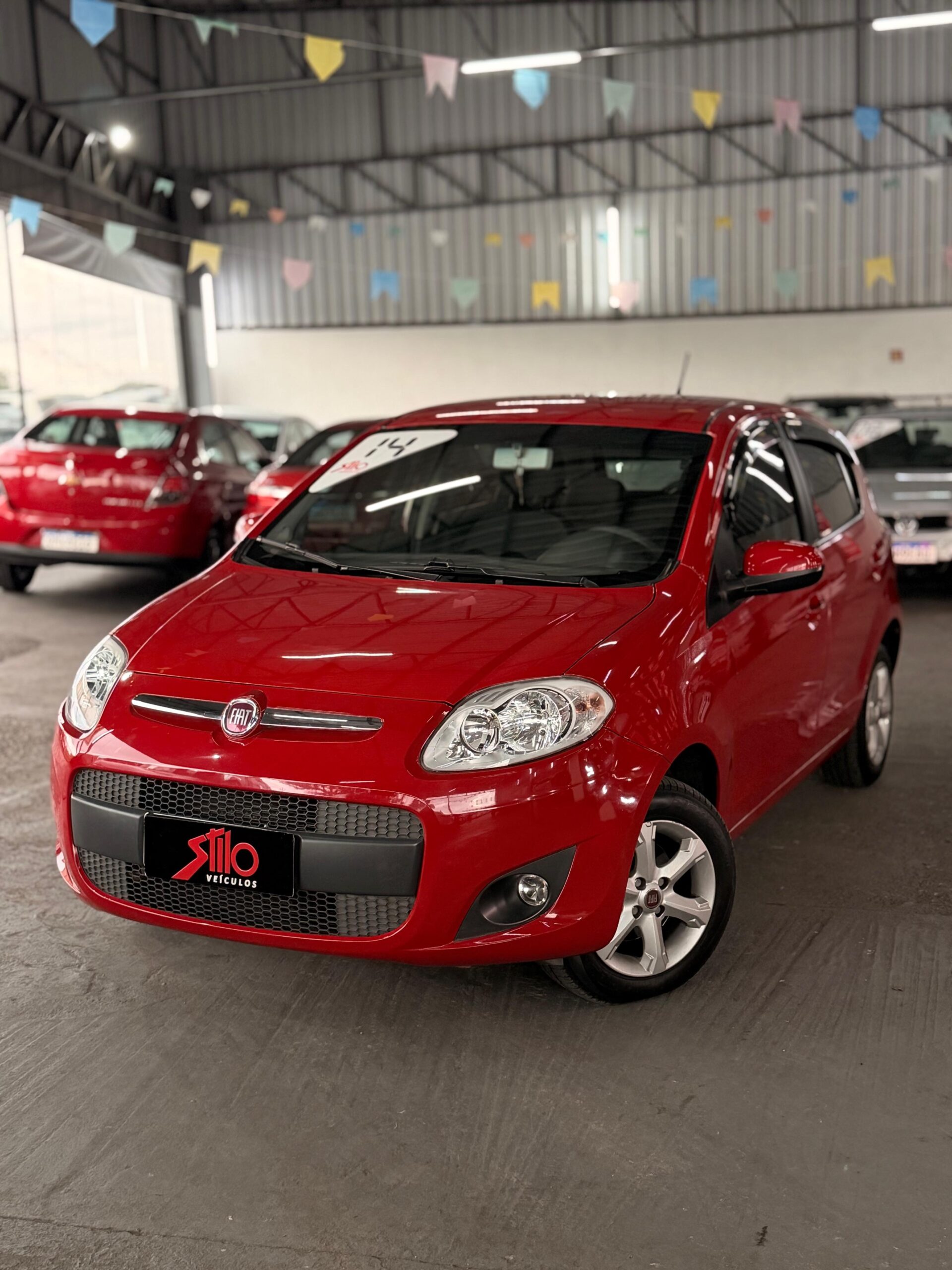 Fiat Palio Attractive 1.0 2014