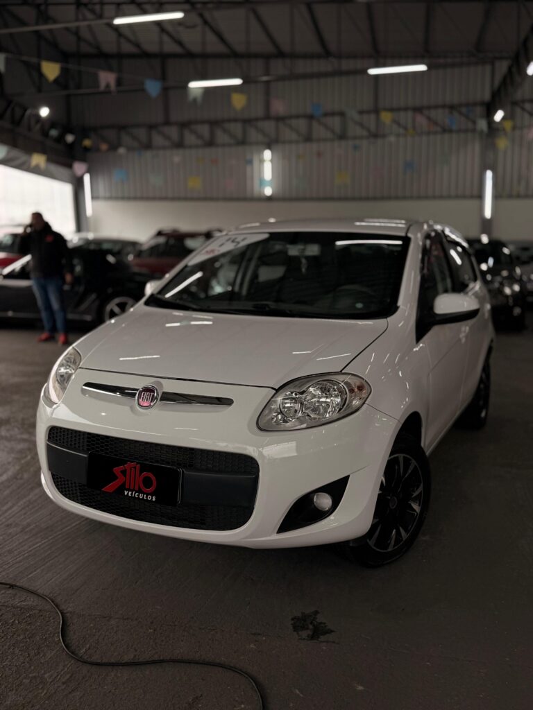 Fiat Palio Attractive 1.0 2014