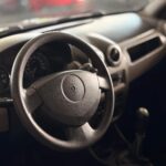 Renault Sandero Expression 1.0 2011